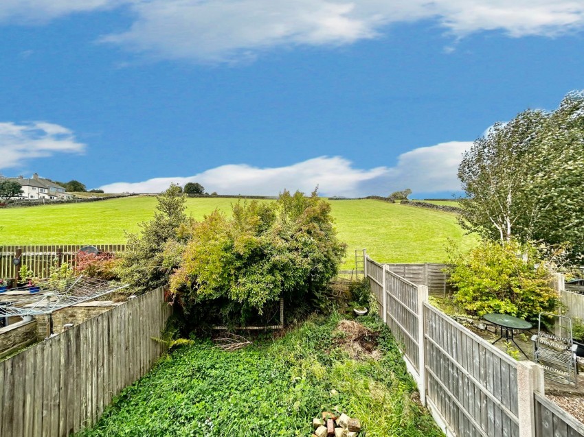 Images for Oakworth, Keighley, West Yorkshire EAID:3030449609 BID:4216801