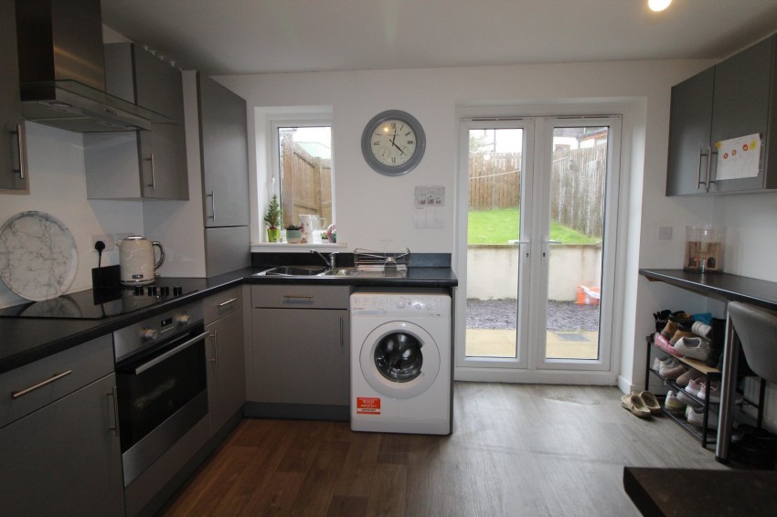 Images for Oakworth, Keighley, West Yorkshire EAID:3030449609 BID:4216801