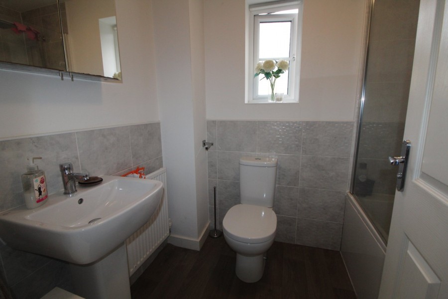 Images for Oakworth, Keighley, West Yorkshire EAID:3030449609 BID:4216801