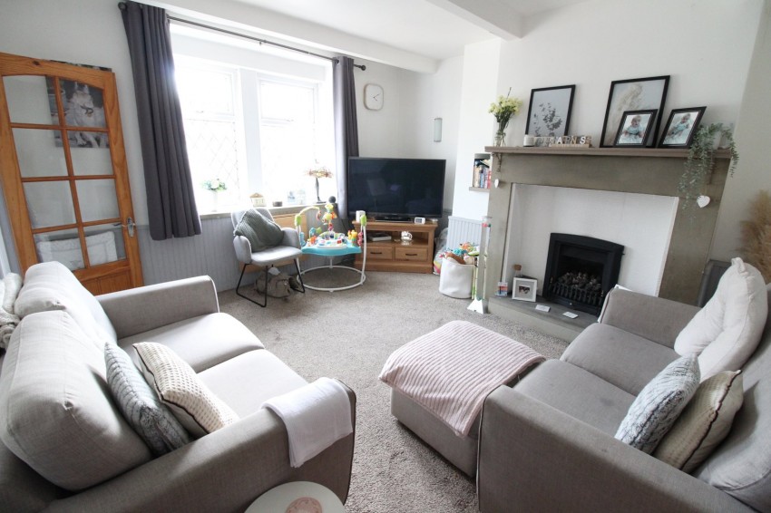 Images for Oakworth, Keighley, West Yorkshire EAID:3030449609 BID:4216801