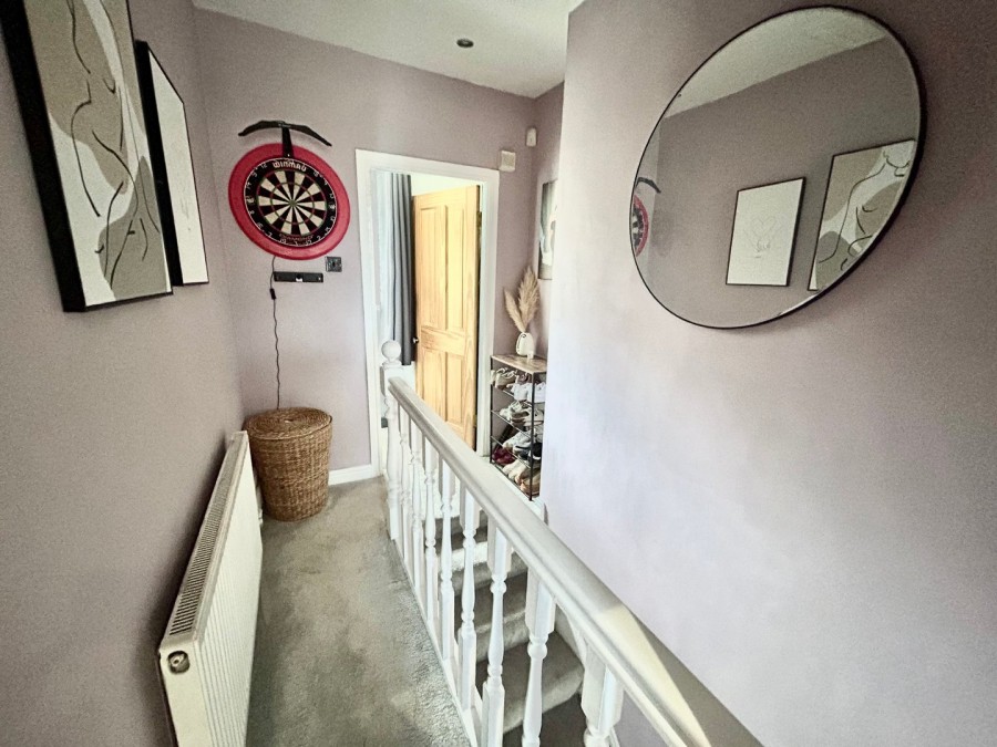 Images for Oakworth, Keighley, West Yorkshire EAID:3030449609 BID:4216801