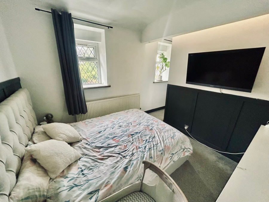 Images for Oakworth, Keighley, West Yorkshire EAID:3030449609 BID:4216801