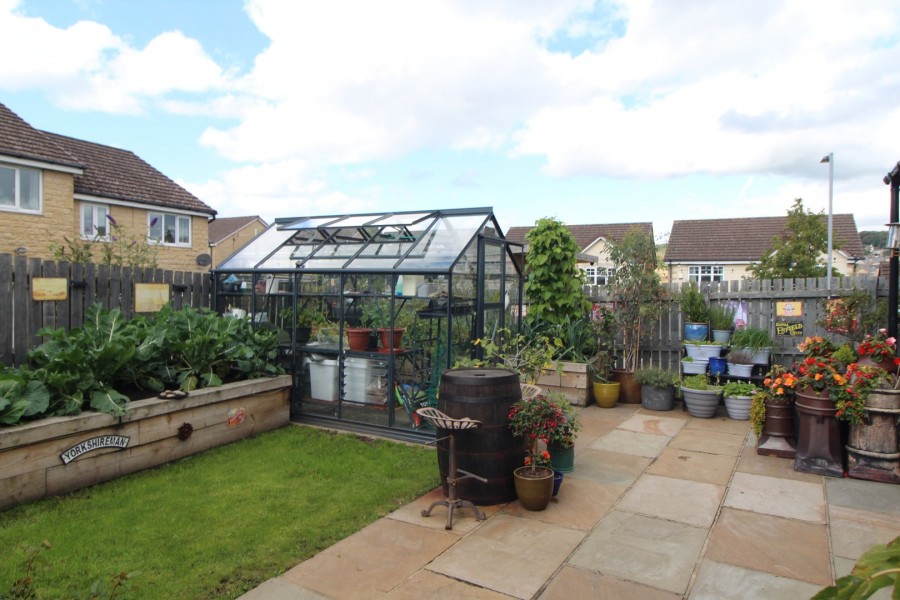 Images for Low Fell Close, Keighley, West Yorkshire EAID:3030449609 BID:4216801