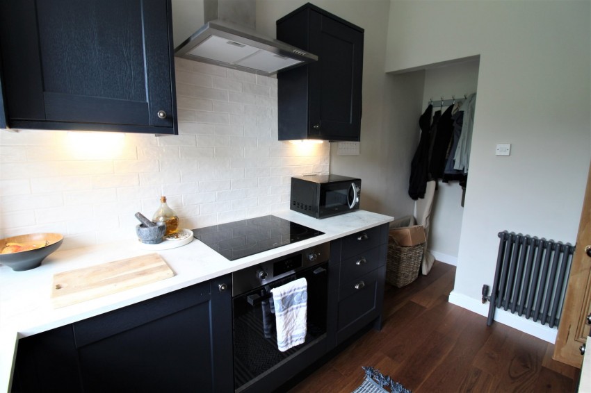 Images for Rawdon, Leeds, West Yorkshire EAID:3030449609 BID:4216801