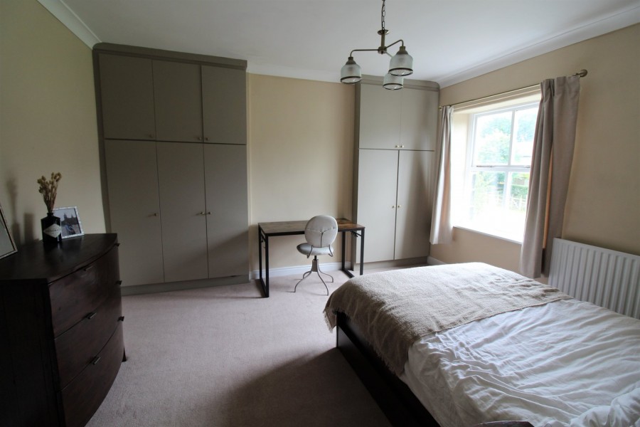 Images for Rawdon, Leeds, West Yorkshire EAID:3030449609 BID:4216801