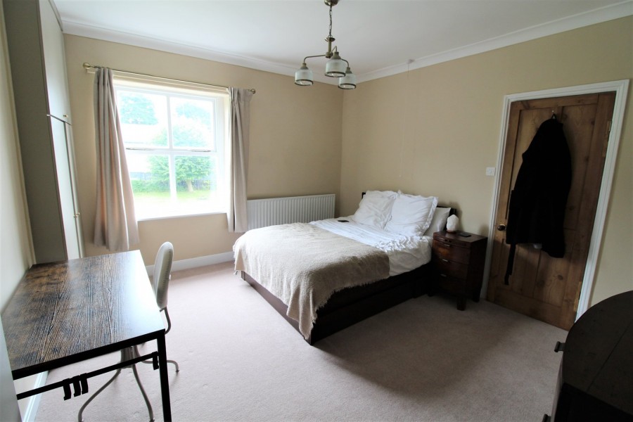 Images for Rawdon, Leeds, West Yorkshire EAID:3030449609 BID:4216801