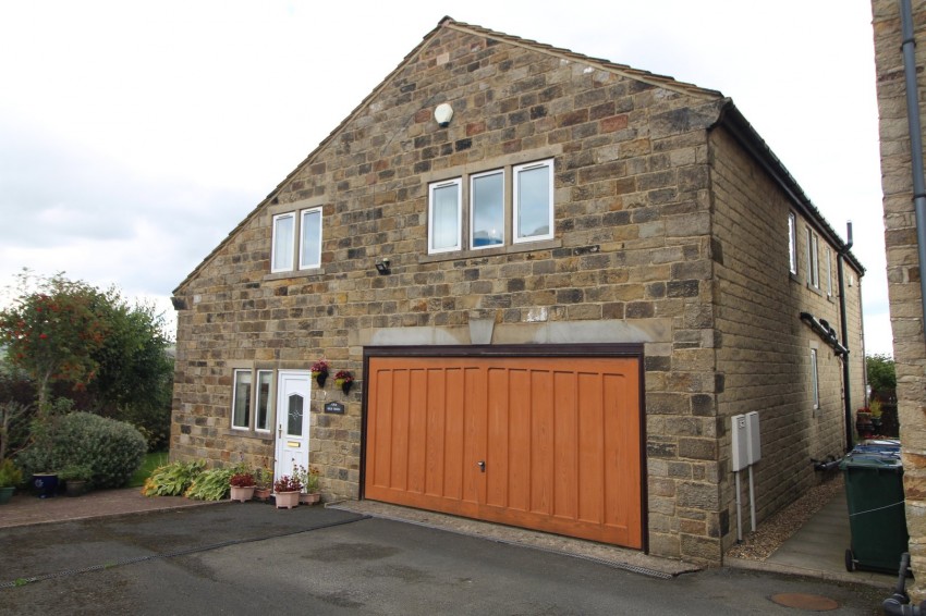 Images for Broadlands, Keighley EAID:3030449609 BID:4216801