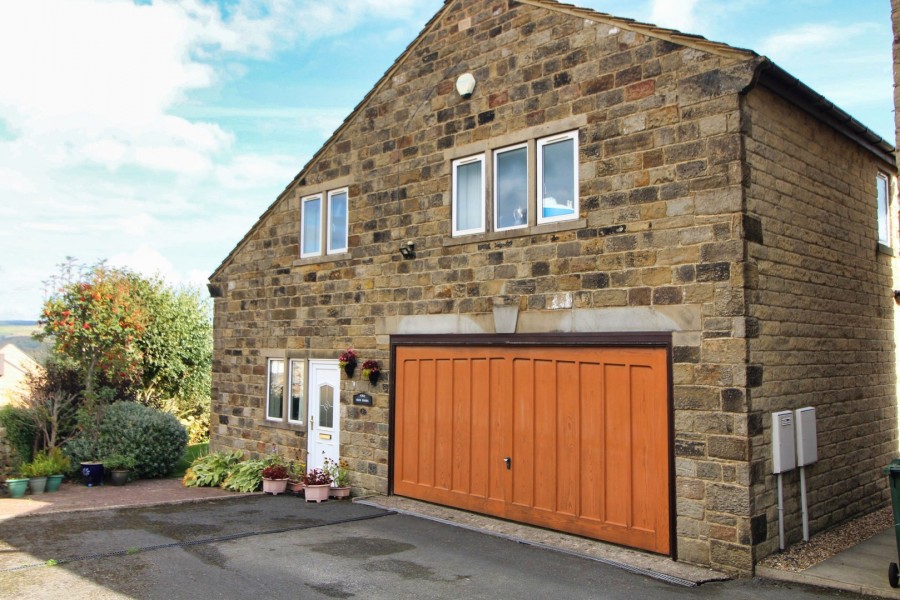 Images for Broadlands, Keighley EAID:3030449609 BID:4216801