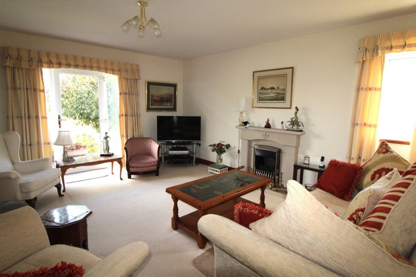 Images for Broadlands, Keighley EAID:3030449609 BID:4216801