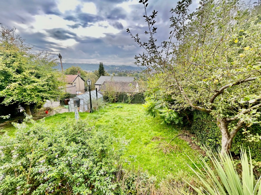 Images for Riddlesden, Keighley, West Yorkshire EAID:3030449609 BID:4216801