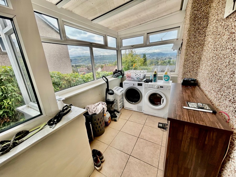 Images for Riddlesden, Keighley, West Yorkshire EAID:3030449609 BID:4216801