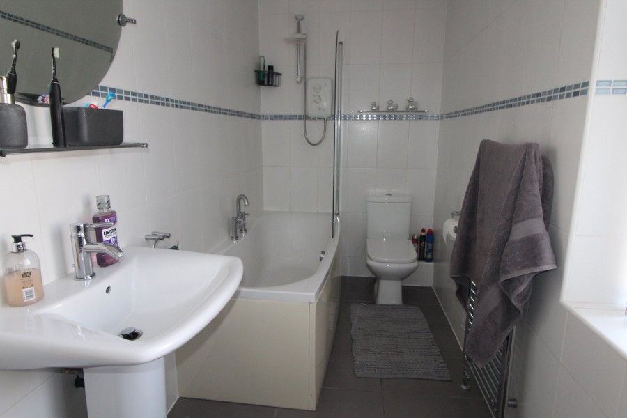 Images for Sutton-in-Craven, Keighley, North Yorkshire EAID:3030449609 BID:4216801