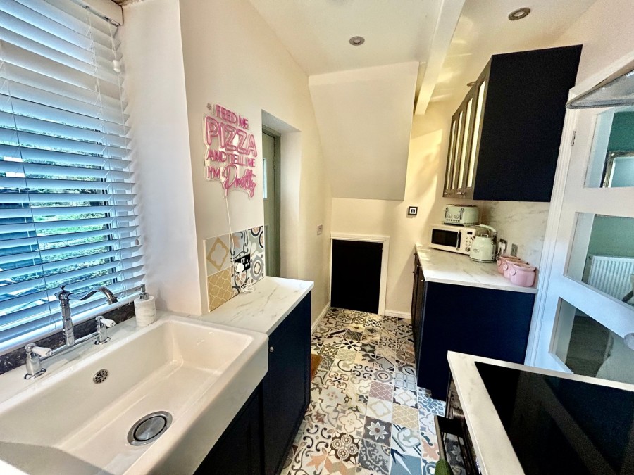 Images for Oakworth, Keighley, West Yorkshire EAID:3030449609 BID:4216801