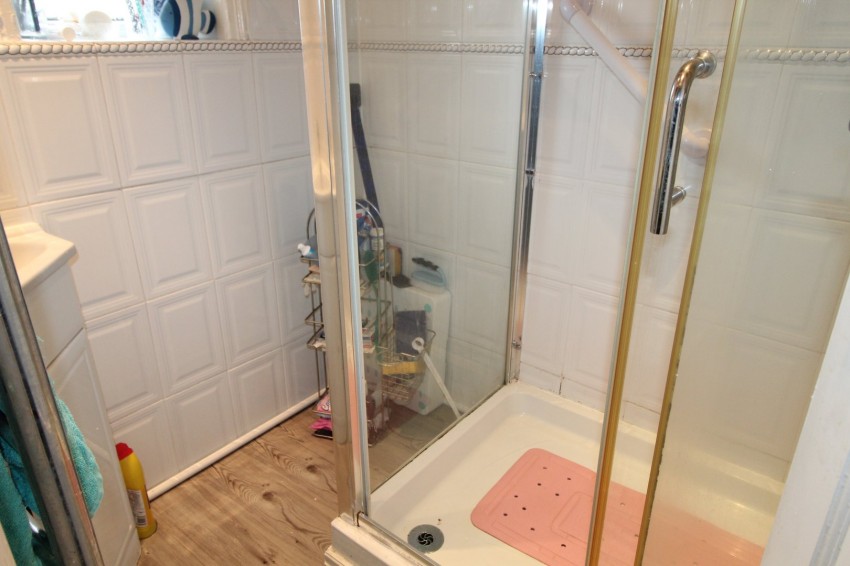 Images for Bracken Bank Grove, Keighley, West Yorkshire EAID:3030449609 BID:4216801