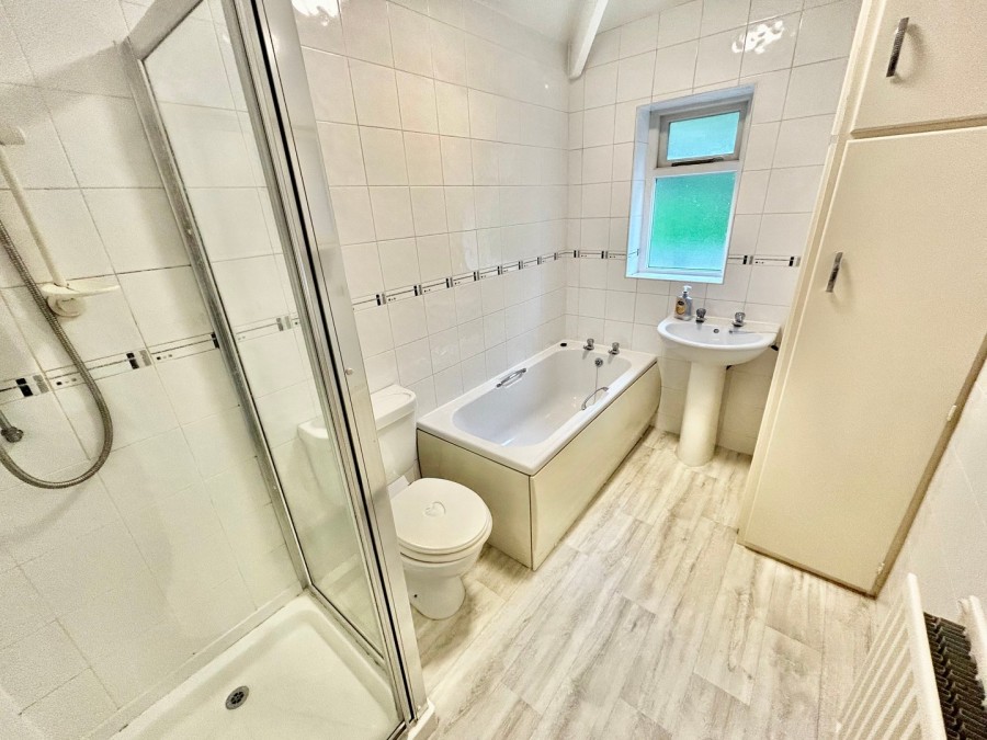 Images for Riddlesden, Keighley, West Yorkshire EAID:3030449609 BID:4216801