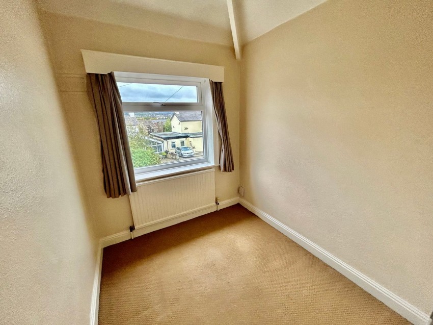 Images for Riddlesden, Keighley, West Yorkshire EAID:3030449609 BID:4216801