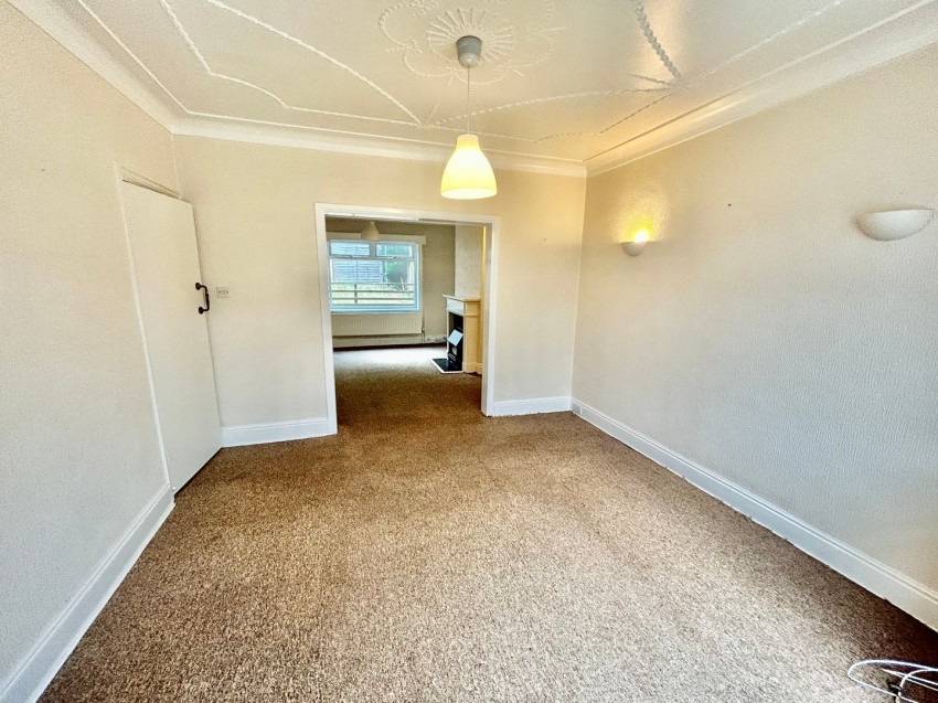 Images for Riddlesden, Keighley, West Yorkshire EAID:3030449609 BID:4216801