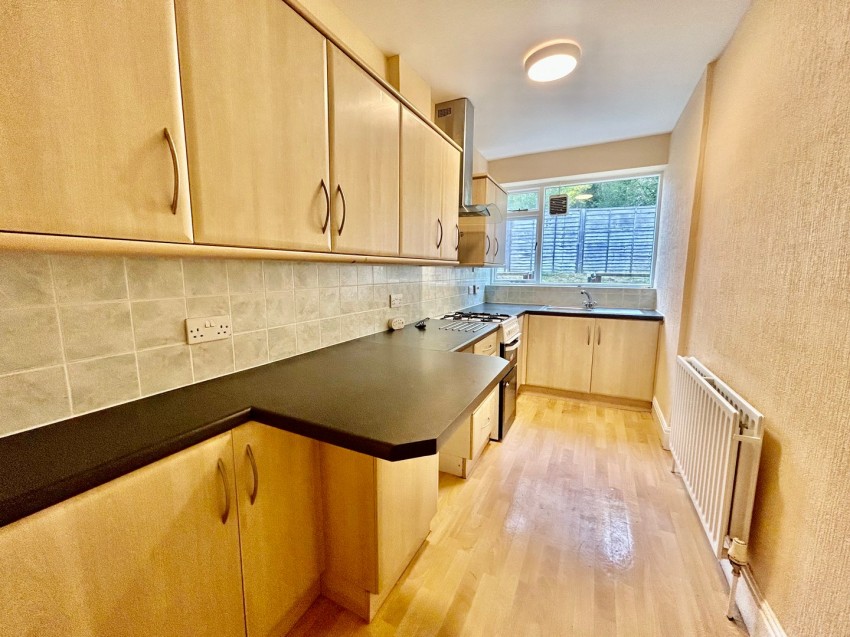 Images for Riddlesden, Keighley, West Yorkshire EAID:3030449609 BID:4216801