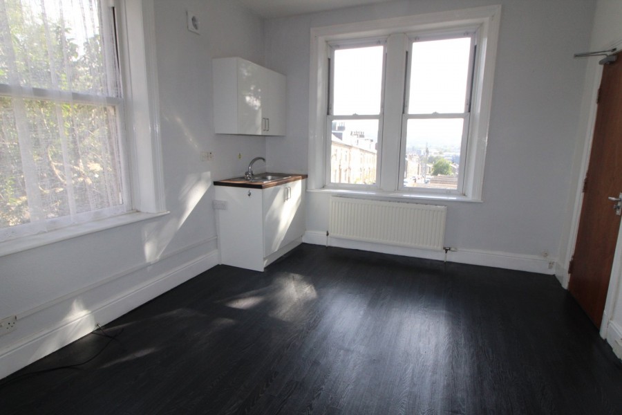 Images for Belgrave Road, Keighley, West Yorkshire EAID:3030449609 BID:4216801