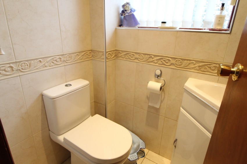 Images for Riddlesden, Keighley, West Yorkshire EAID:3030449609 BID:4216801