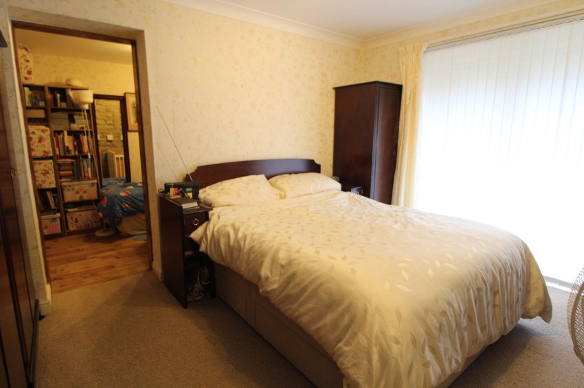 Images for Riddlesden, Keighley, West Yorkshire EAID:3030449609 BID:4216801