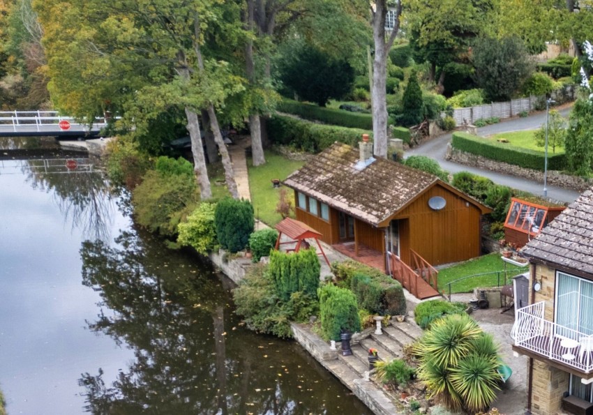 Images for Riddlesden, Keighley, West Yorkshire EAID:3030449609 BID:4216801