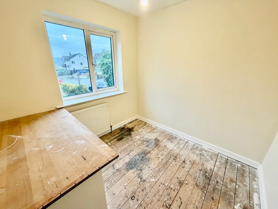 Images for Oakworth, Keighley, West Yorkshire EAID:3030449609 BID:4216801