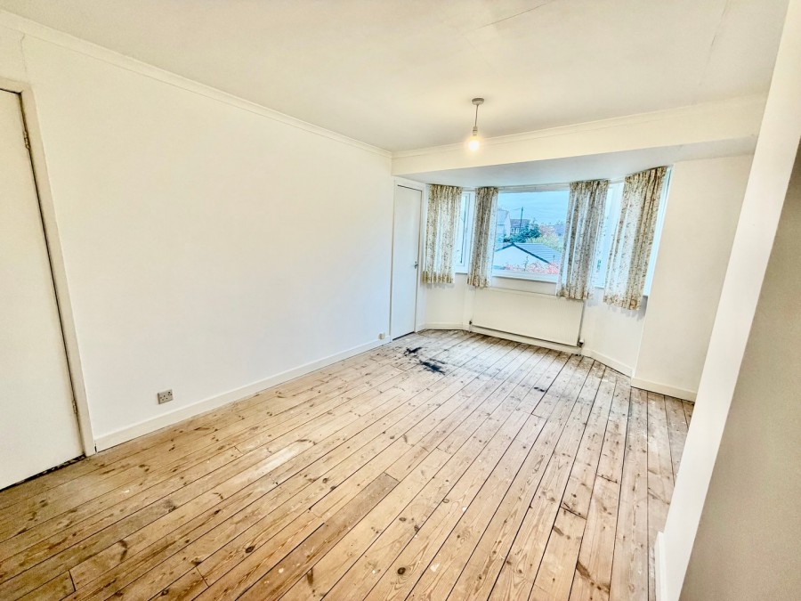 Images for Oakworth, Keighley, West Yorkshire EAID:3030449609 BID:4216801