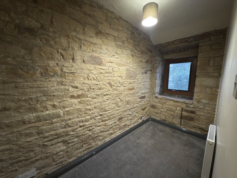 Images for Hainworth, Keighley, West Yorkshire EAID:3030449609 BID:4216801