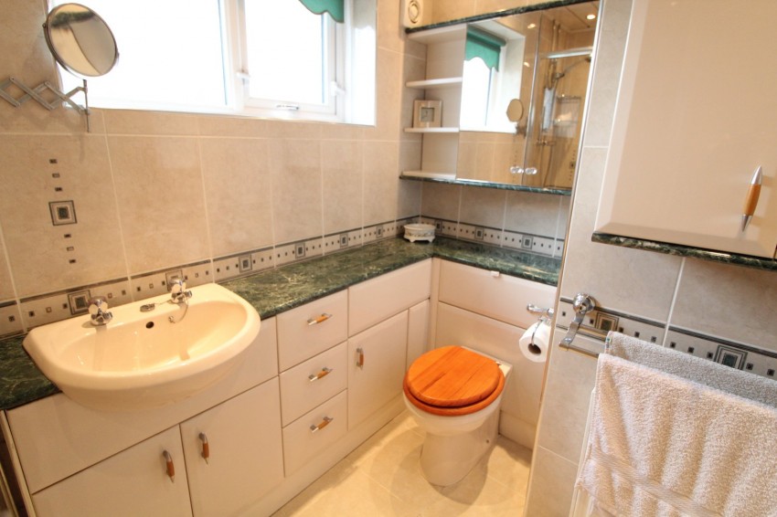 Images for Long Lee, Keighley, West Yorkshire EAID:3030449609 BID:4216801