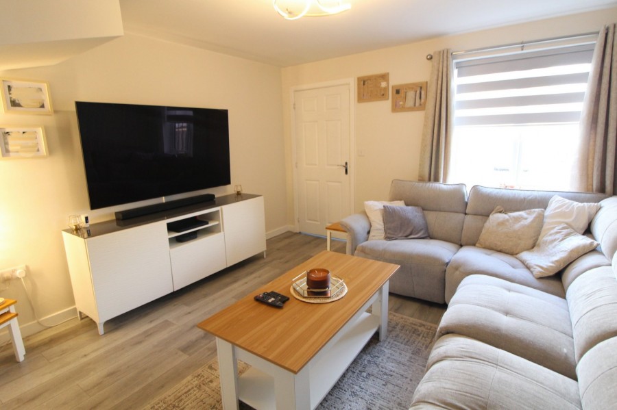 Images for Oakworth, Keighley, West Yorkshire EAID:3030449609 BID:4216801