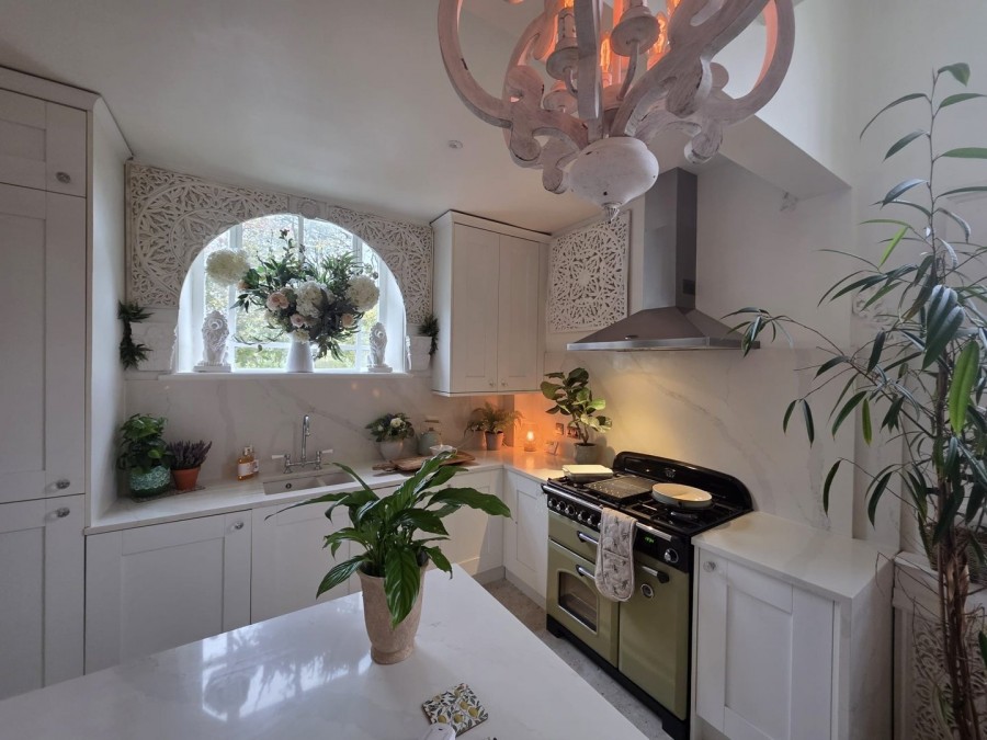 Images for Oakworth, Keighley, West Yorkshire EAID:3030449609 BID:4216801