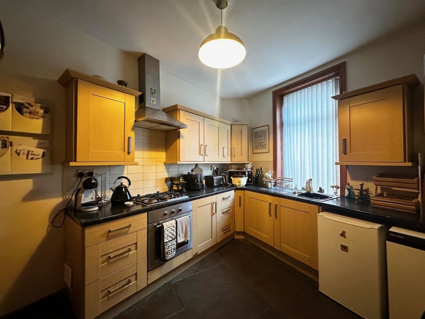 Images for Denholme, Bradford, West Yorkshire EAID:3030449609 BID:4216801