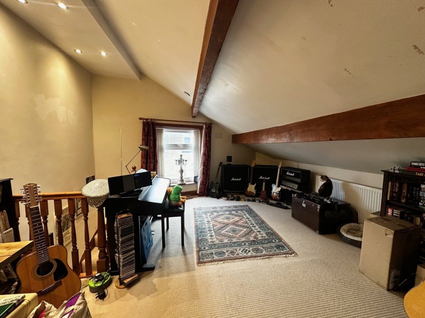 Images for Denholme, Bradford, West Yorkshire EAID:3030449609 BID:4216801