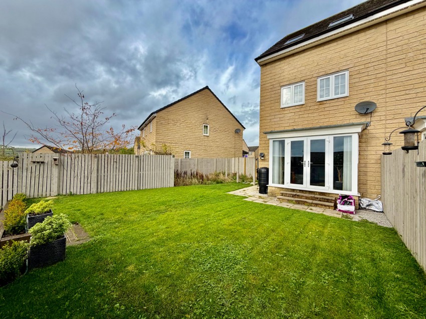 Images for Low Whin Fold, Keighley, West Yorkshire EAID:3030449609 BID:4216801