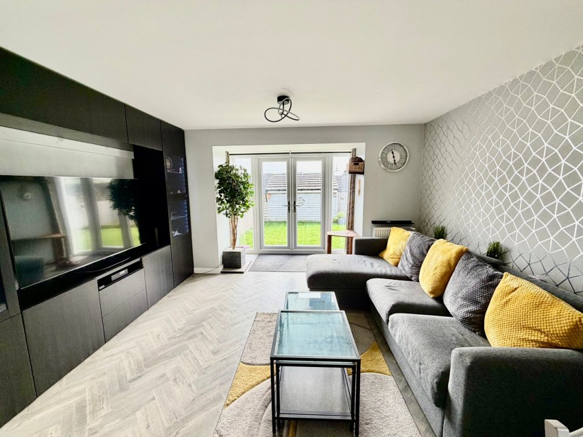 Images for Low Whin Fold, Keighley, West Yorkshire EAID:3030449609 BID:4216801