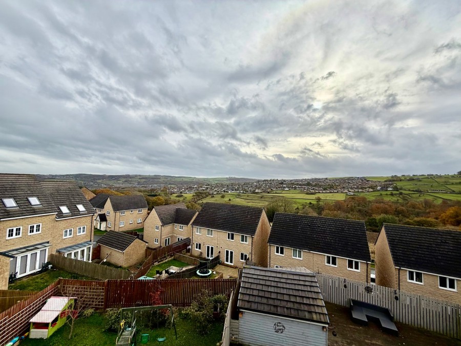 Images for Low Whin Fold, Keighley, West Yorkshire EAID:3030449609 BID:4216801