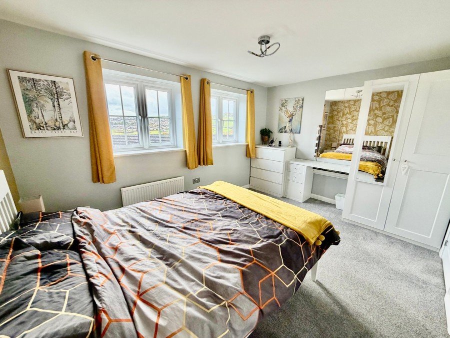 Images for Low Whin Fold, Keighley, West Yorkshire EAID:3030449609 BID:4216801