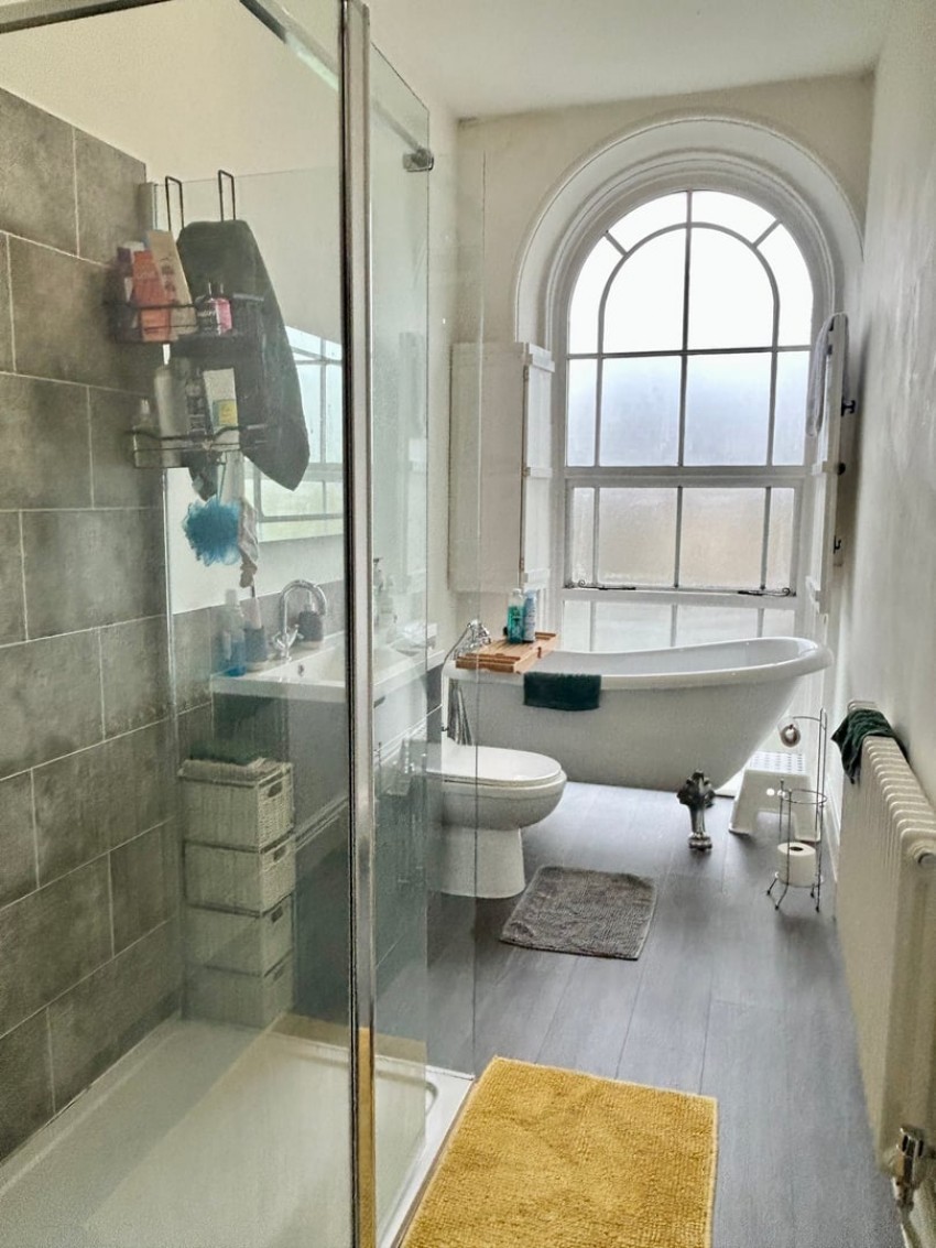Images for Oakworth, Keighley, West Yorkshire EAID:3030449609 BID:4216801