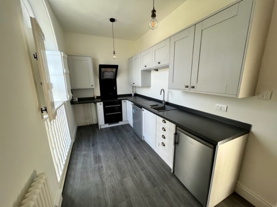 Images for Oakworth, Keighley, West Yorkshire EAID:3030449609 BID:4216801