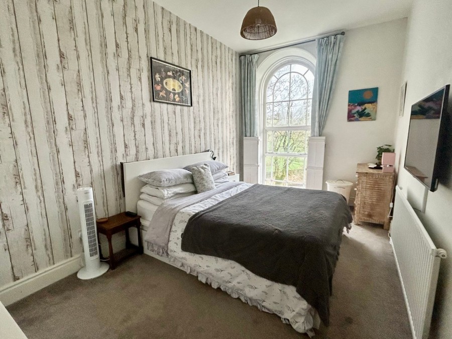 Images for Oakworth, Keighley, West Yorkshire EAID:3030449609 BID:4216801