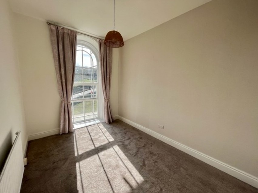 Images for Oakworth, Keighley, West Yorkshire EAID:3030449609 BID:4216801