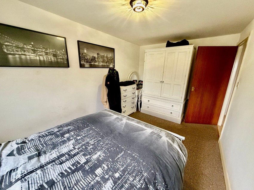 Images for Oakworth, Keighley, West Yorkshire EAID:3030449609 BID:4216801