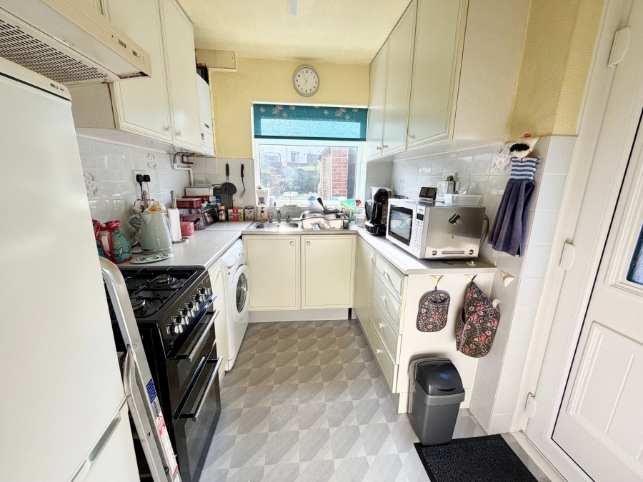 Images for Fell Lane, Keighley, West Yorkshire EAID:3030449609 BID:4216801