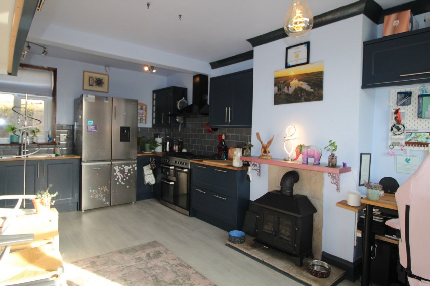 Images for Riddlesden, Keighley, West Yorkshire EAID:3030449609 BID:4216801