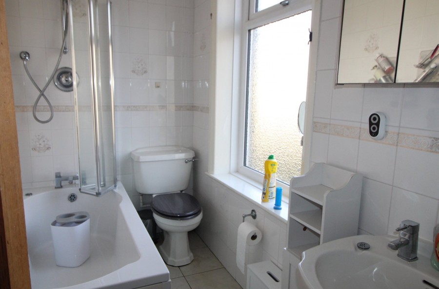 Images for Riddlesden, Keighley, West Yorkshire EAID:3030449609 BID:4216801