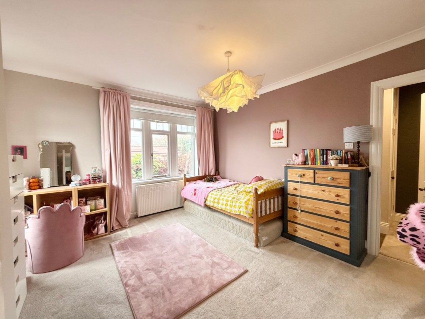 Images for Riddlesden, Keighley, West Yorkshire EAID:3030449609 BID:4216801