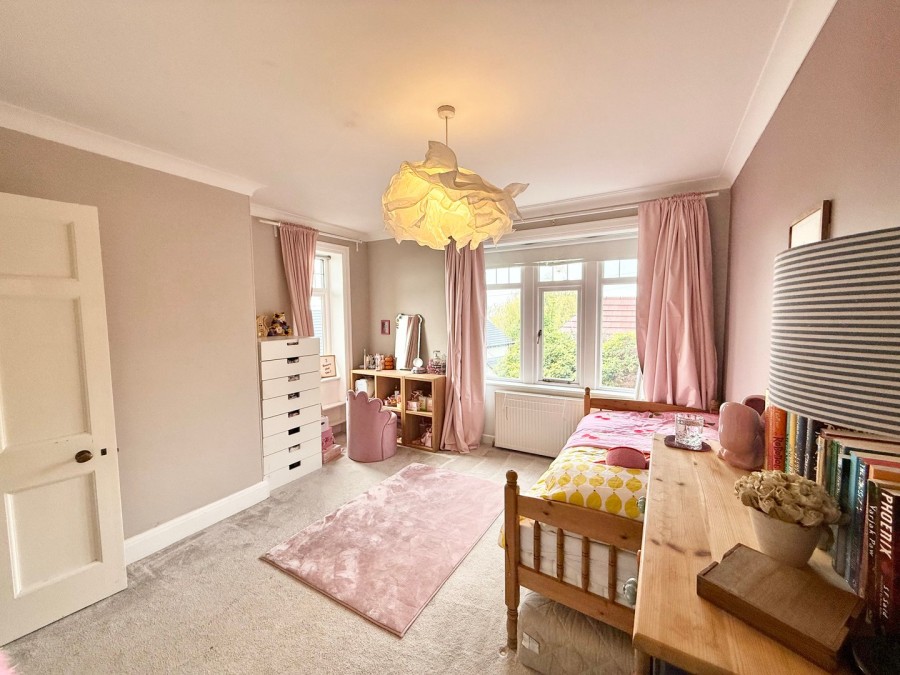 Images for Riddlesden, Keighley, West Yorkshire EAID:3030449609 BID:4216801