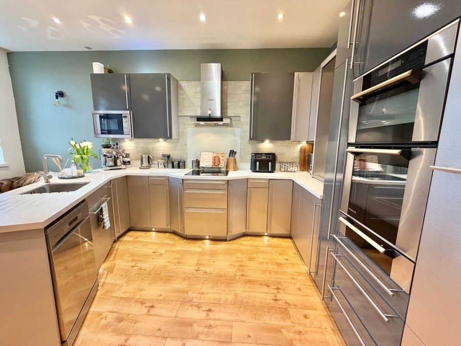 Images for Oxenhope, Keighley, West Yorkshire EAID:3030449609 BID:4216801