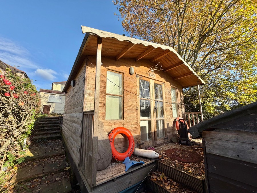 Images for Riddlesden, Keighley, West Yorkshire EAID:3030449609 BID:4216801